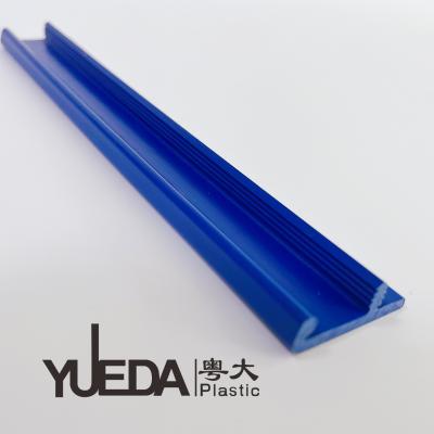 China Tailored PVC Plastic Profiles Plastic Clamp Strip Flame Resistance Color Adjustable for sale