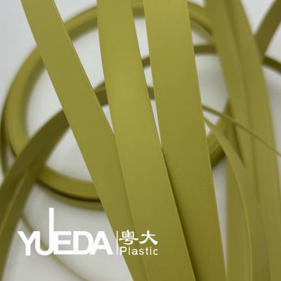 China Unique Olive Yellow Colored Edge Banding Tape With Soft Uniform Luster DM-R185 for sale