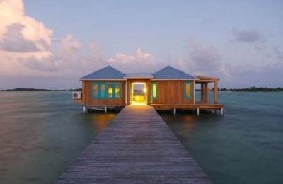 China Steel Frame Overwater Bungalow for sale