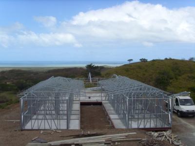 China A instalação rápida das casas pré-fabricadas claras das casas de armação de aço para a casa de campo à venda