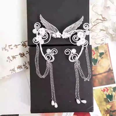 China Cute Fashion Statement Cuff Earring Jewelry Personality Halloween Ear Cuff Ear Hook Cut Long Tassel Earrings For Women Cosplay for sale