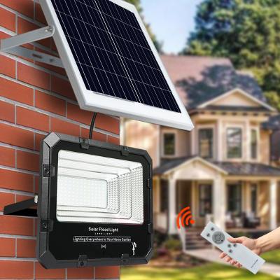 China 100W-300W Solar Panel System Power Cell Powered Wall Flood Lantern Waterproof Outdoor Spot Led Solar Garden Light GLH100W for sale