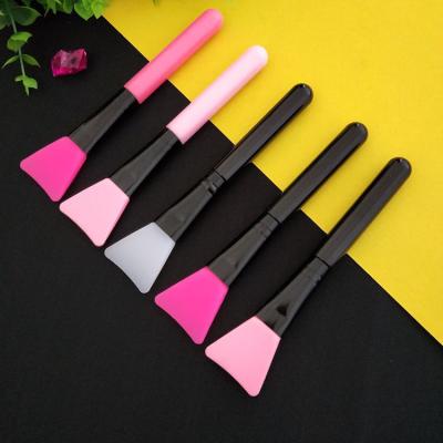 China Angular Blush Black Silicone Face Mask Custom Facial Brush Custom for sale