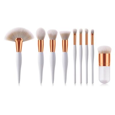 China Angular Blush New Design Free Sample Makeup Brush Set Sample for sale