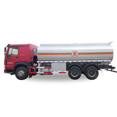 China Howo Truck Palm 20000L Heavy Tank Diesel Gasoline Oil Tanker Truck For Sale In South Africa 21 - 30T for sale