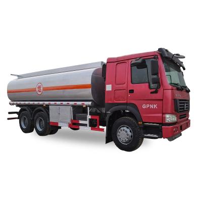 China Howo 20000 Liter Fuel Tanker Truck Heavy Oil Tanker Truck Price > 8L for sale