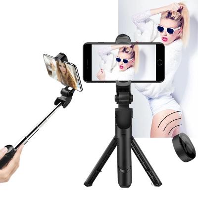 China Tripod/Remote Controller 1030mm Size 3 in 1 Extendable Monopod Selfie Stick Phone Tripod with Outdoor Blutooth-compatible for Smartphone Selfie Stick for sale