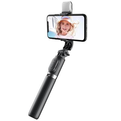 China Tripod/Remote Controller 1030mm Height For 1045mm Q02s LED Live Streaming Fill With Light 360 Degree Rotation Mini Selfie Stick Wireless Tripod for sale