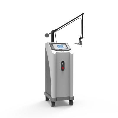 China Skin analyzing co2 fractional laser pixel medical fractional co2 laser machine for sale