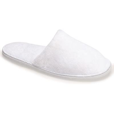 China Custom Hotel Disposable Warm White Coral Fluffy Disposable Female Plush Velvet Fleece Sale Fuzzy Slippers for sale