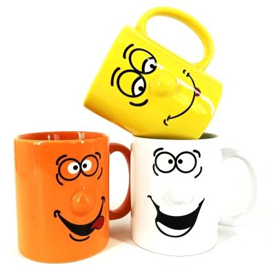 China Viable Wholesale Novelty Face Porcelain 11oz Ceramic Nose Mug, Colorful Ceramic Nose Mug for sale