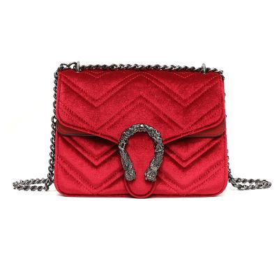 China High quality small velvet cross & body shoulder bags grab purse with chain strap, fashion designer quilted purses and handbags for women for sale