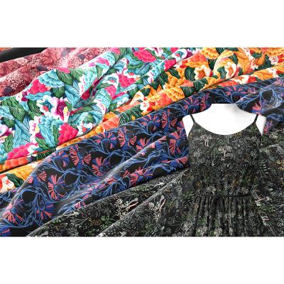 China High Quality Manufacturer Anti-static Poplin Fabric Digital Printing 100 Cotton Simple Fabric For Clothes for sale