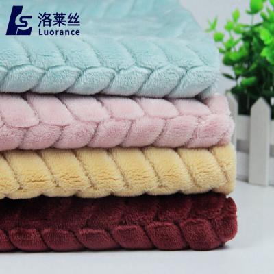 China Antistatic Warm Ready Made 100% Polyester Flannel Fabric for sale