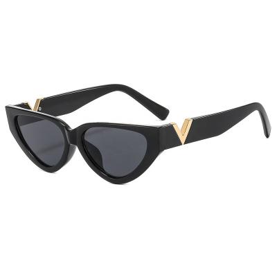 China Fashion Sunglasses Couturier Sunglasses Unisex Small frame famous sunglasses training for sale