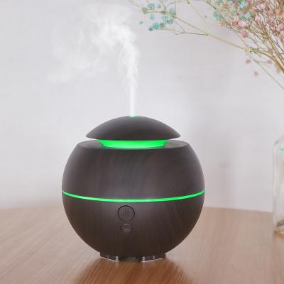 China Smell Wholesale 2022 New Desktop 5V Mini 180ml Spherical Wooden Grain Essential Oil Fragrance Diffuser USB Home Small Comfortable Hotel Aromatherapy for sale