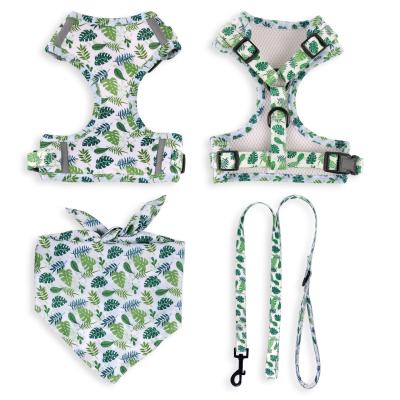 China New Come Stocked 3 in 1 Pet Harness Dog Pet Leash and Harness Set Wholesale in Running Pet Harness Set for sale