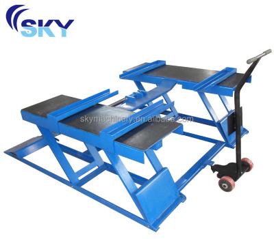 China China Manufacturer Scissor Car Lift /Car Wash Machine/Hydraulic Jack 2800kg/6000lb for sale