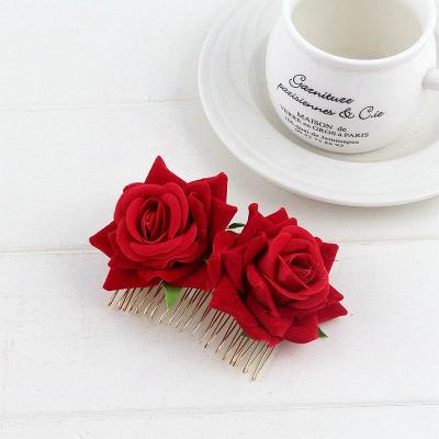 China Women Cut Stock Cheap Big Cloth Rose Flower Shape Girls Women Hair Comb For Party Ball Wedding for sale