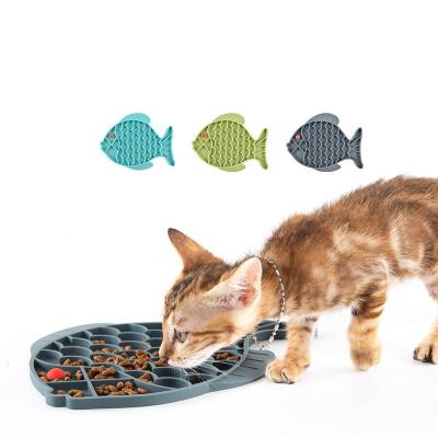 China Small Animals Pet Lick Slower Feeder Pad Cats Dog Licky Mat Feeding Licking Dishes Animal Bathing Distraction Pads Silicone Dispenser for sale