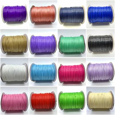 China New Fashion Sustainable Wholesale Cotton Waxed Textile Rope 1.5 Mm Waxed Rope Lingerie Waxed Yarn Sewing Line Rope for sale