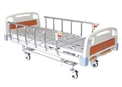 China Foldable Metal 3 Crank Hospital Bed Hand Control Comfortable Removable Easy Cleaning for sale