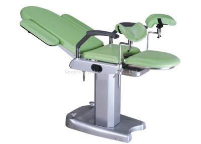 China 820mm Fixed Height Gynecology Operating Table With Detachable Stirrups for sale