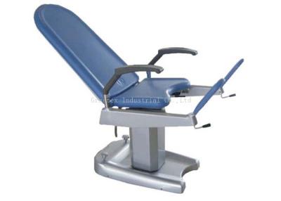 China Manual Gynecological Examination Chair Width 500mm Length 1700mm Comfortable for sale