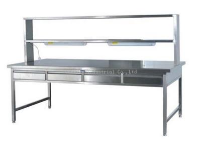 China Durable Stainless Steel Medical Table With Light For Packing Sterilized Surgical Instrument for sale