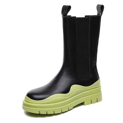 China New Arrival Fashion Style Women's Designer Rain Boots Genuine Leather Thick Soled Waterproof Women's Reject Casual Shoes for sale