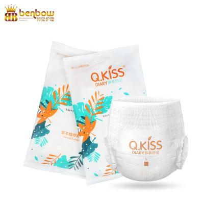 China Printed Baby Diaper Strong Absorption Skin Friendly Hanging Core Baby Diaper for sale