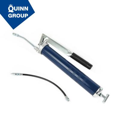 China Steel and aluminum with the Quinnco 600c.c. rubber cup. Practical Grease Gun600c.c For Special Recommend for sale