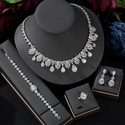 China CLASSIC High Quality Display Set African Jewelry Set Nigerian Women's Wedding Necklace Earring Set Women's Accessories for sale