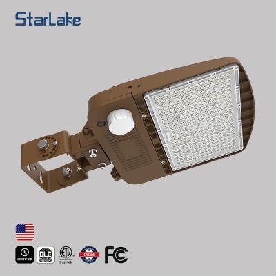 Chine Lumière de zone LED de stockage durable 70W-500W 15000LM-75000LM réglable CCT IP65 à vendre