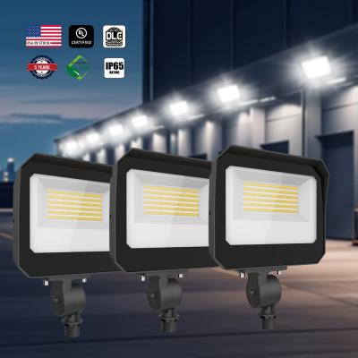 China Outdoor LED Flood Light With Photocell High Lumen 140LM/W 100W 120W 150 Watt For Parking Lot Facade Lighting for sale