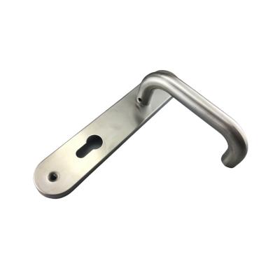 China Modern SS Long Door Handles With Lock Front Door Handles for sale