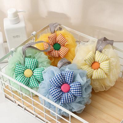 China All New Type Natural Sun Flower Shower Sponge Puff Loofahs Peel Exfoliate Mesh Pouf Bath Sponge for sale