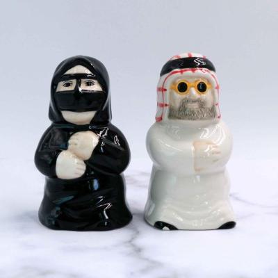 China Sustainable Custom Souvenir Saudi Arabia Ceramic Custom Salt and Pepper Shaker Set for sale