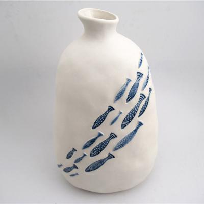 China Newly modern ceramica customized flower vase with holes for sale