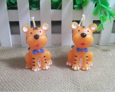 China No Smoking Wax Carved Animal Drip No Shaped Art Gift Candles for sale