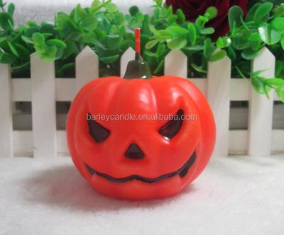 China Eco-Friendky China Factory Custom High Quality Hand Paraffin Pumpkin Candles For Halloween for sale