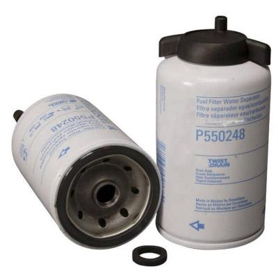 Chine Filtre à papier filtrant et filtre de séparateur d'eau pour carburant de fer P550248 pour modèle de camion provenant de l'approvisionnement à vendre