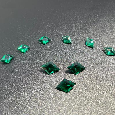 China ZHF Wholesale Green And Cut Zambian Hydrothermal Green CAB Cut Hydrothermal Created Loose Gemstones for sale