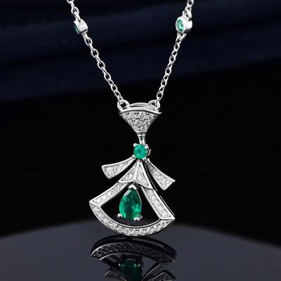 China Casual/Sporty Fashion Emerald Green Necklace Princess 925 Sterling Silver Queen Crown Necklace from ZHF Jewelry for sale