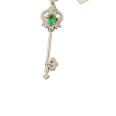 China Cute New Style 2021 Drop Shipping Jewelry 18K Emerald Golden Key Pendant Gold Cultured for sale