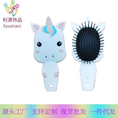 China 2021 hot sale eco-friendly high quality plastic cartoon detangling corn hair brush cute united for sale