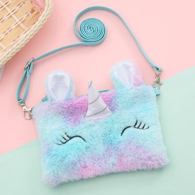 China 2021 Cute Hot Kids Winter Fashion Faux Fur Bags RFID Clip Girls Unicorn Plush Money Bag Crossbody With Strap for sale