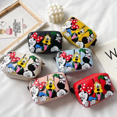 China The RFID PU Duck Cartoon Bag Kids Coin leather 2021 winter autumn new clip small shoulder bags for sale