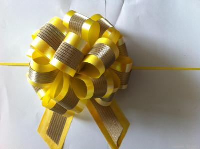 China De plastic het Lintboog van Sterpom Pom voor Vakantiedecoratie/schittert Huidige Bogen Te koop