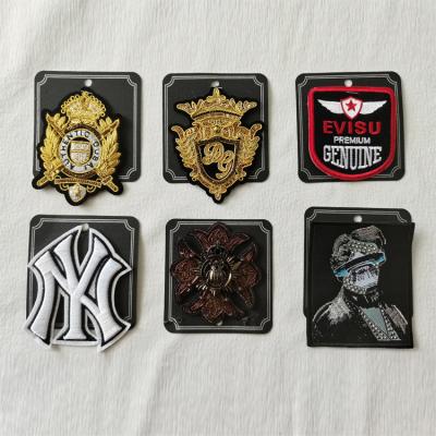 China 4cm Small Washable Pattern Label Customized Clothing Badge Embroidered Badge for sale